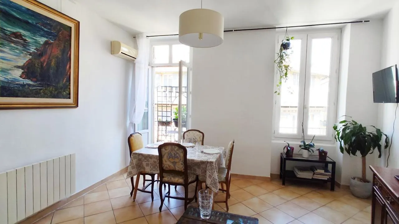 Appartement 3 Pieces Ultra Centre Nice-Ville
